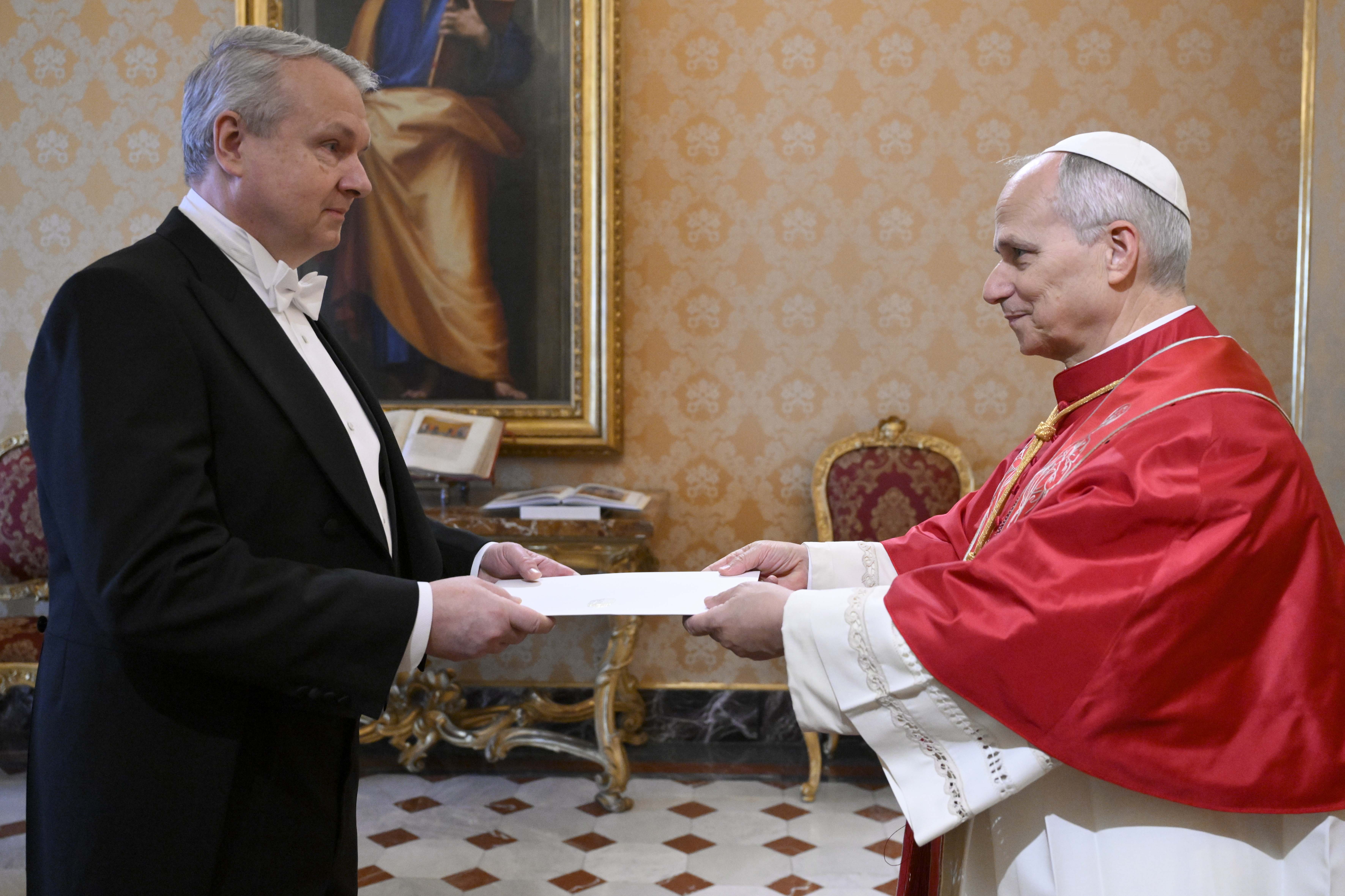 Péter Kveck, nuovo Ambasciatore d’Ungheria presso la Santa Sede, ha presentato le Lettere Credenziali al Santo Padre